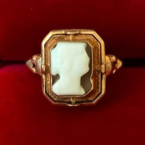 10K Vintage/Victorian Flip Ring